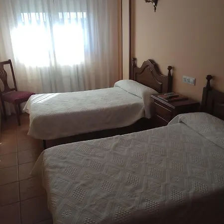 Hostel Restaurante Raton *