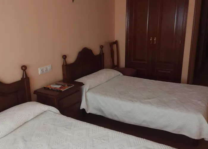 Hostel Restaurante Raton *