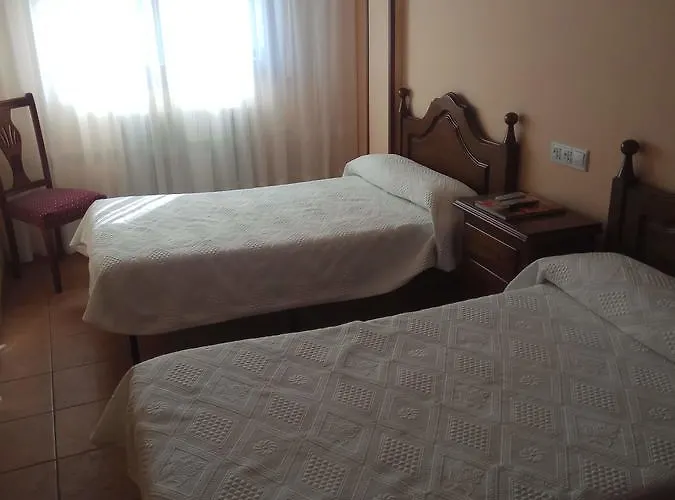 Hostel Restaurante Raton *